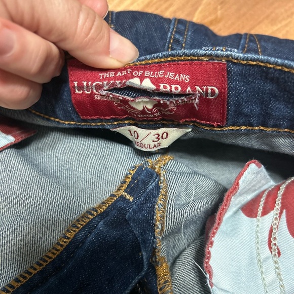 Lucky Brand deep blue Sofia boot style Jeans Size 10 - Picture 8 of 12